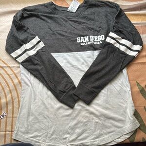 3/$10 San Diego Color Block Gray and White Long Sleeve